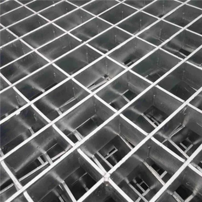 Different classifications of stair tread steel grating